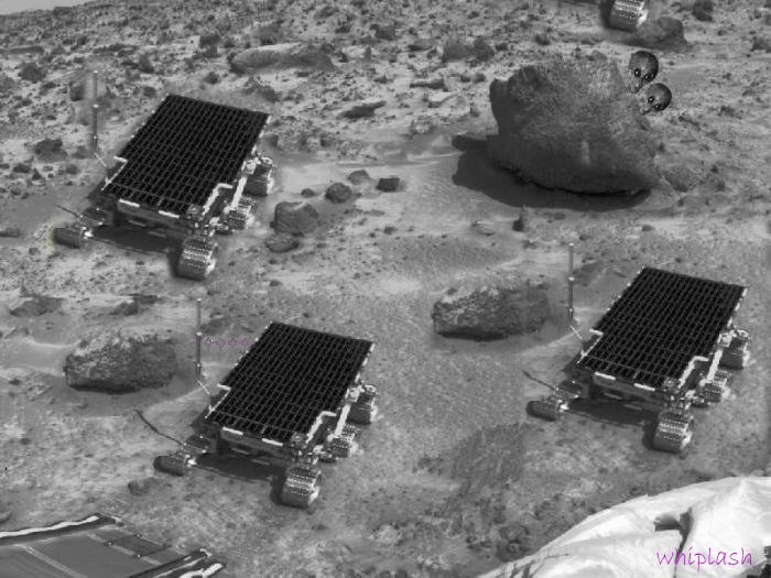 sojofriends701_2ofem.jpg (89423 bytes)